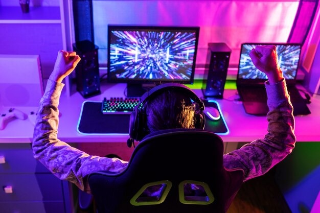В Китае детей заставили больше двигаться, ограничив время доступа в онлайн-игры