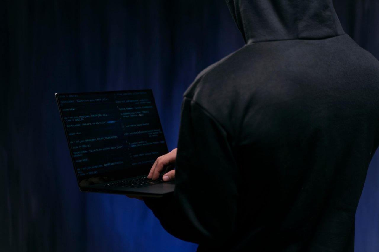 IT-эксперт Геллер: защититься от хакеров помогут ПО для доступа к паролям